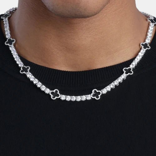 Black Clover Necklace - Blackvell